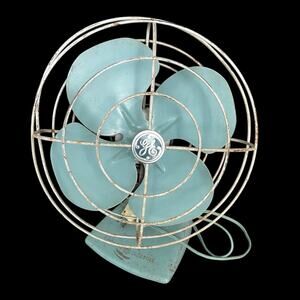 Vintage Blue GE General Electric Fan Oscillating Metal Desk Tabletop Works READ
